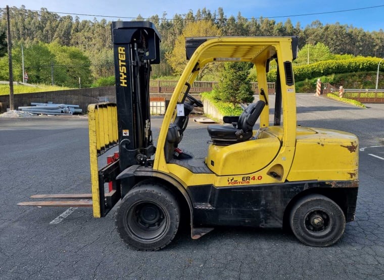 4 Ton HYSTER Forklift for sale